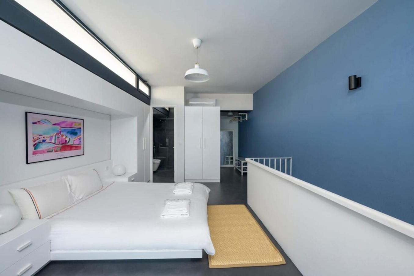 Hotel Bright Modern Design New Duplex Loft Patio! #145 Stambuł Zewnętrze zdjęcie
